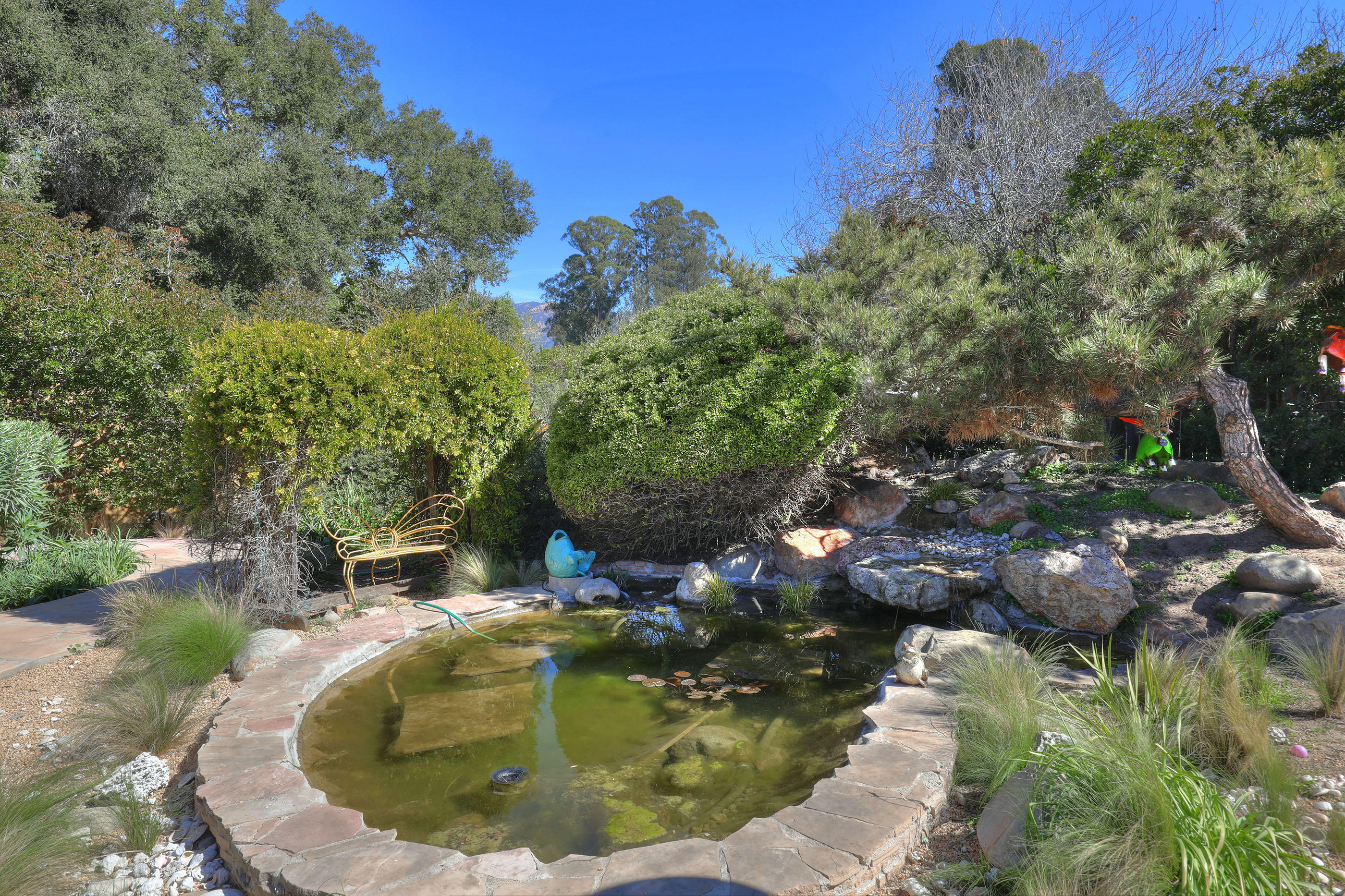 399 Arboleda Road Santa Barbara, CA 93110 - Photo 40 of 53 Pond