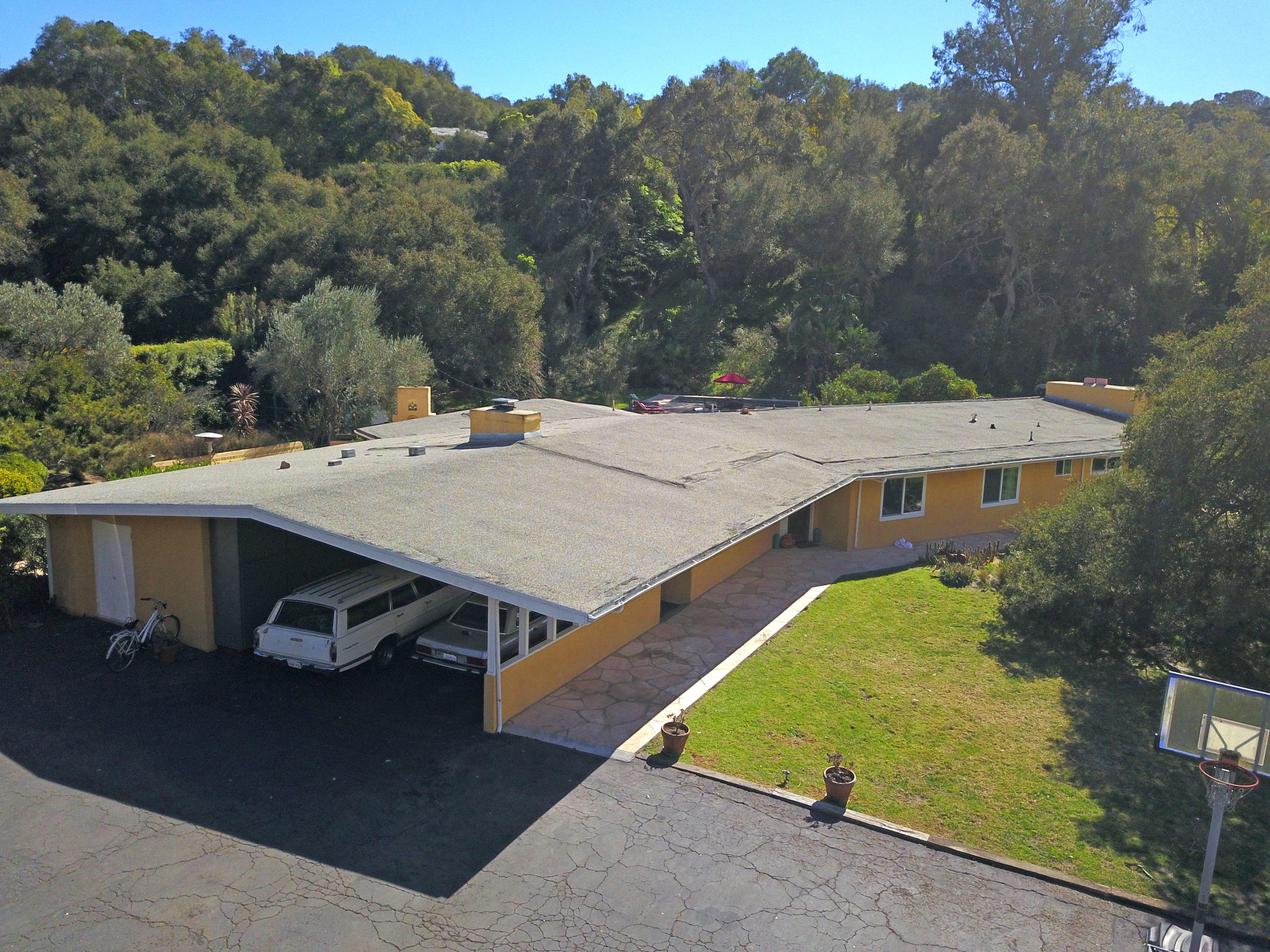 399 Arboleda Road Santa Barbara, CA 93110 - Photo 4 of 53 Front