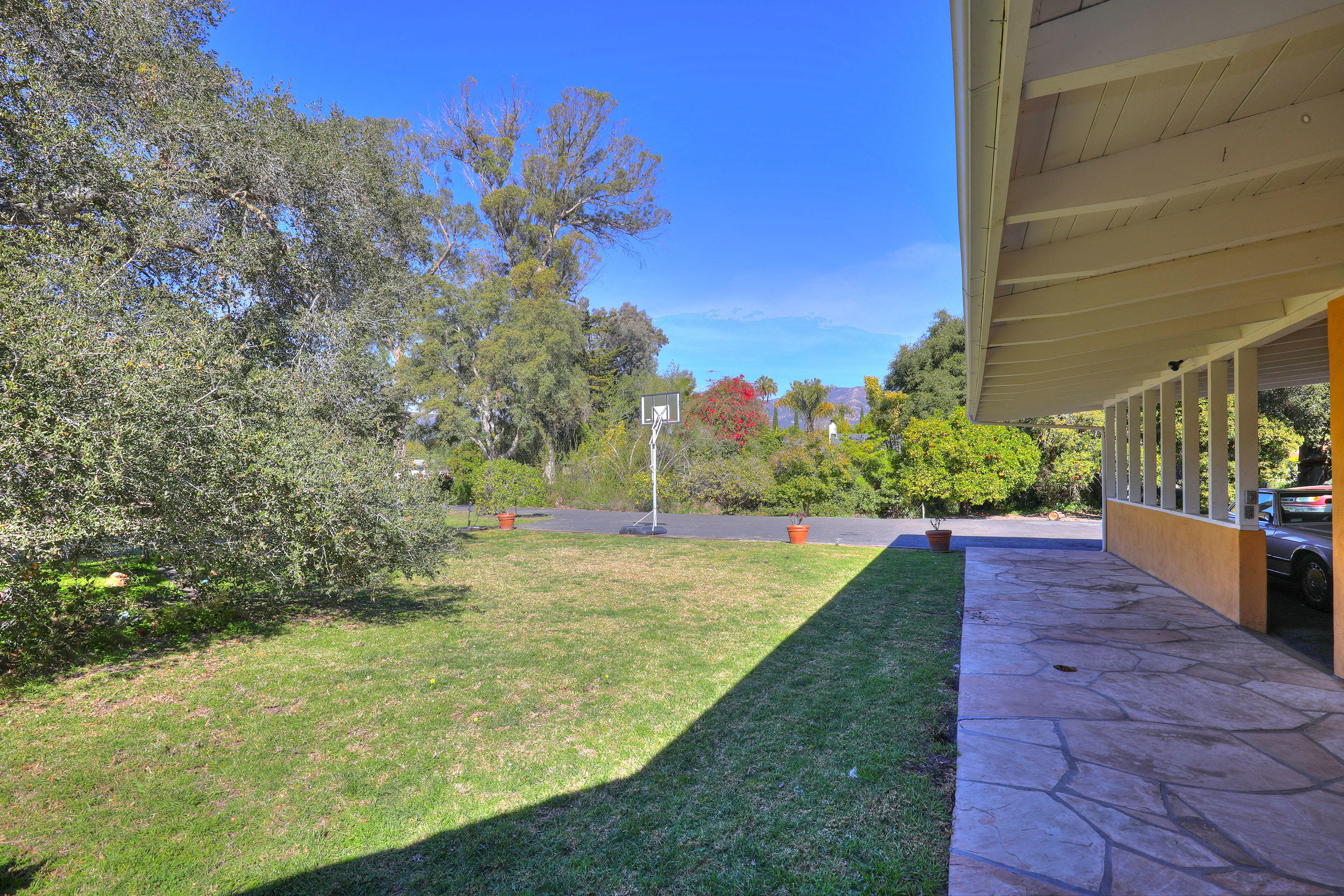 399 Arboleda Road Santa Barbara, CA 93110 - Photo 46 of 53 Front lawn and flagstone path