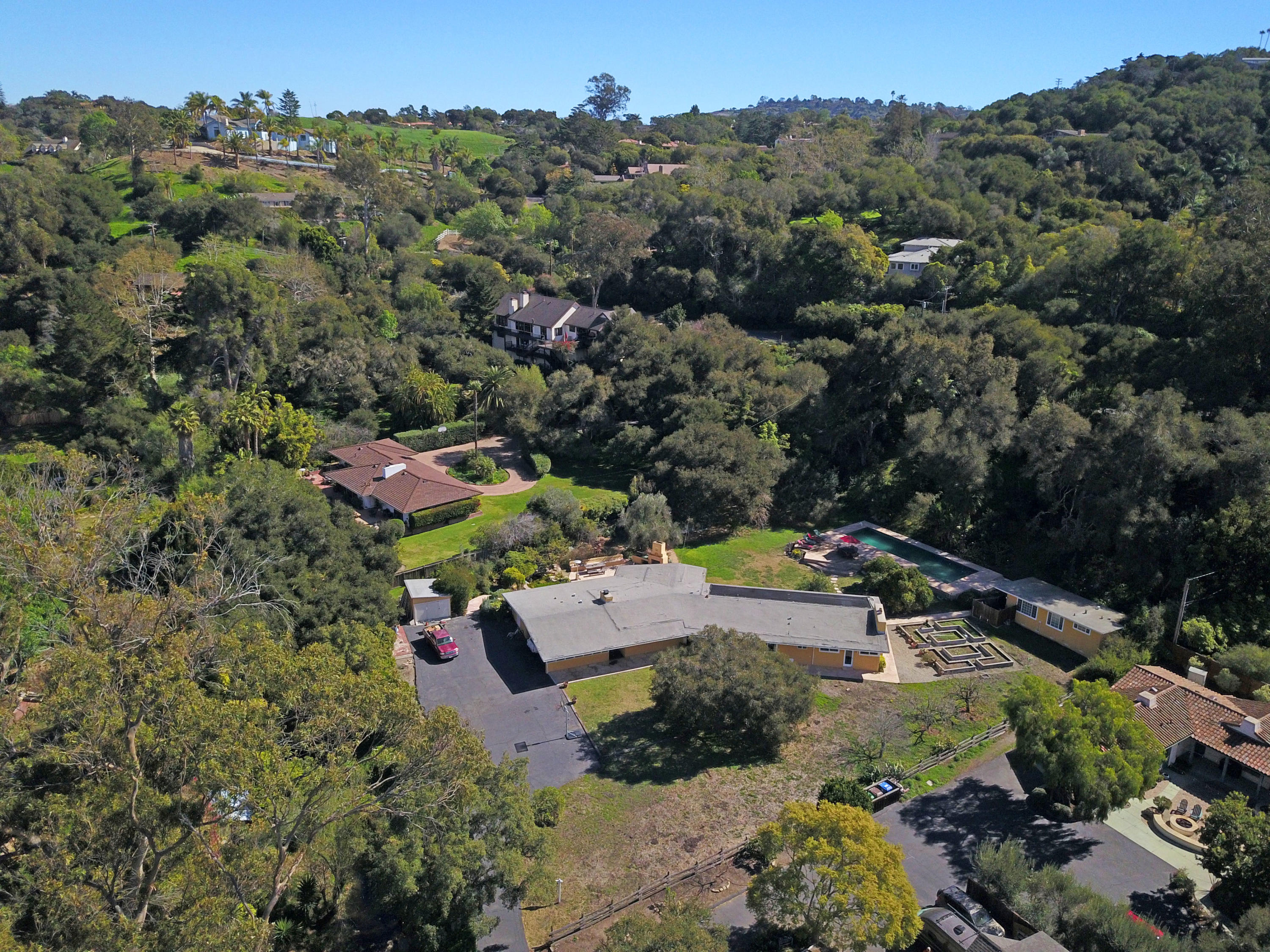 399 Arboleda Road Santa Barbara, CA 93110 - Photo 48 of 53 aerial
