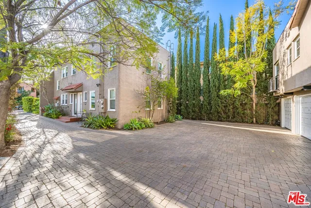 $2,249,000 | 747 1/2 Hayworth Avenue, Los Angeles, CA 90046