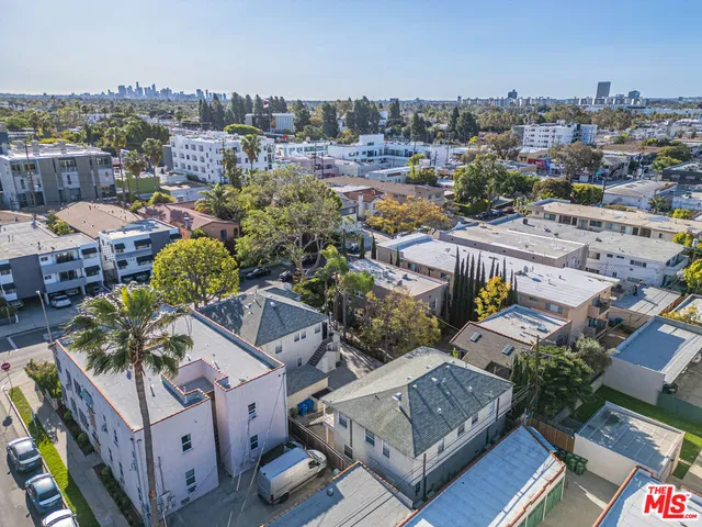 $2,249,000 | 747 1/2 Hayworth Avenue, Los Angeles, CA 90046