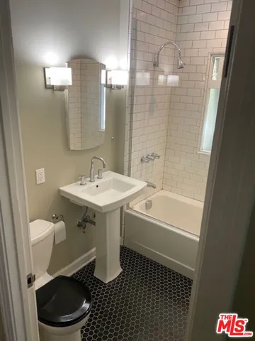 $2,249,000 | 747 1/2 Hayworth Avenue, Los Angeles, CA 90046