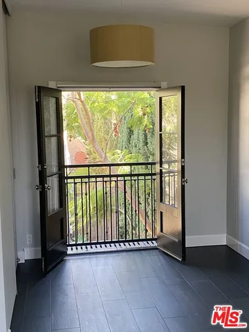 $2,249,000 | 747 1/2 Hayworth Avenue, Los Angeles, CA 90046