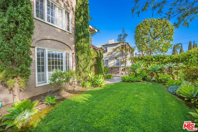 $2,249,000 | 747 1/2 Hayworth Avenue, Los Angeles, CA 90046