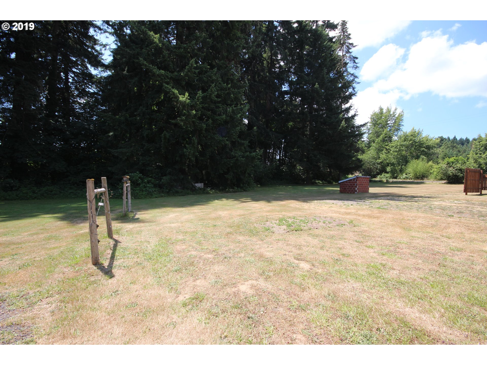 26189 Foster Road Monroe, OR 97456 - Photo 13 of 32 Gallery Image 13