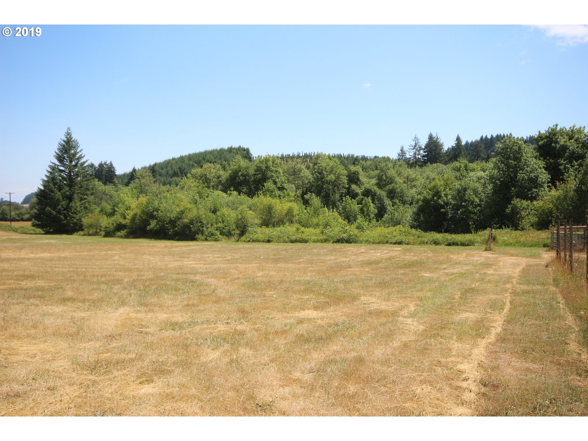 26189 Foster Road Monroe, OR 97456 - Photo 5 of 32 Gallery Image 5