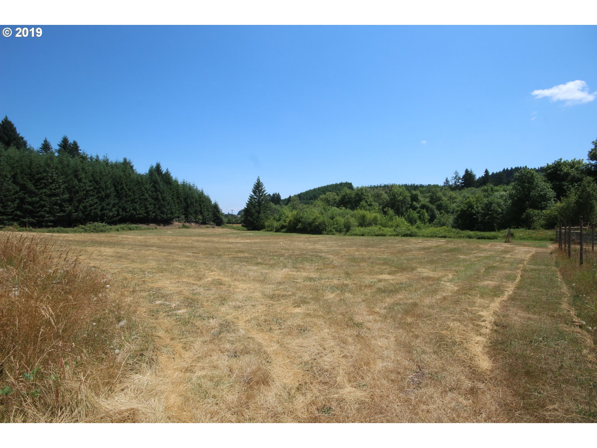 26189 Foster Road Monroe, OR 97456 - Photo 6 of 32 Gallery Image 6