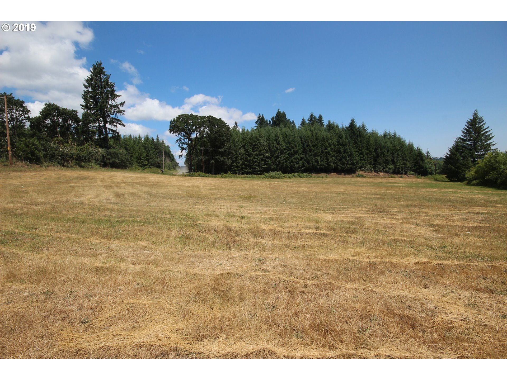 26189 Foster Road Monroe, OR 97456 - Photo 8 of 32 Gallery Image 8