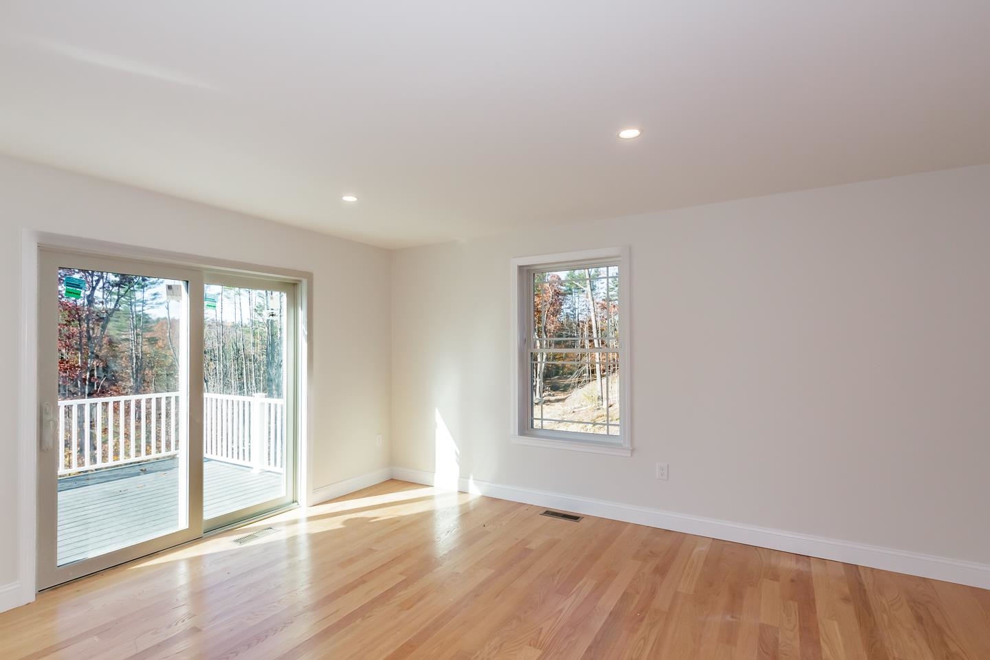 186 Grapevine Road Dunbarton, NH 03046 - Photo 18 of 54