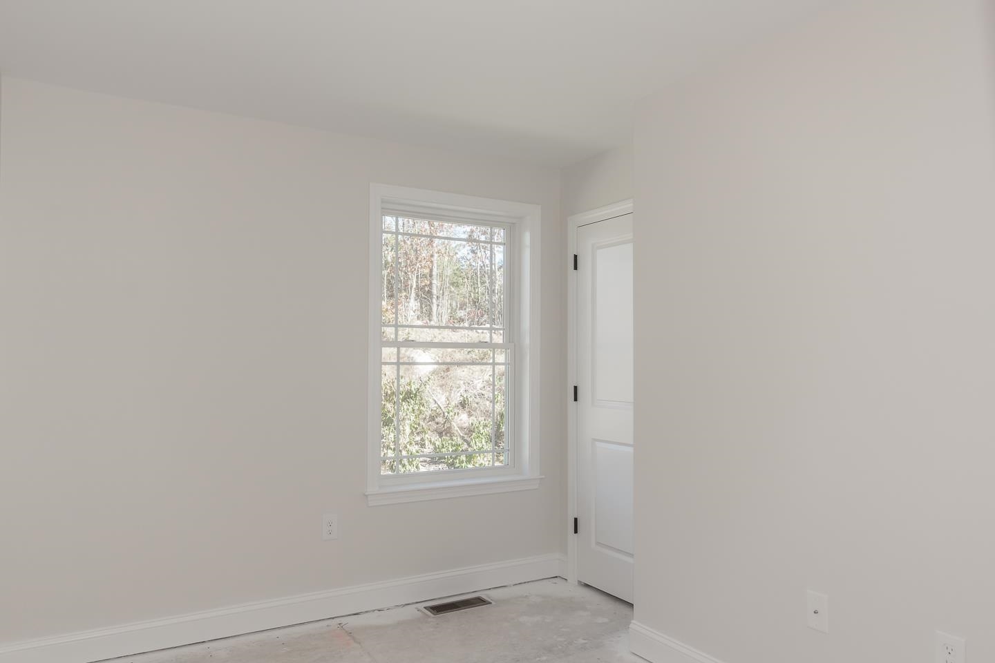 186 Grapevine Road Dunbarton, NH 03046 - Photo 39 of 54