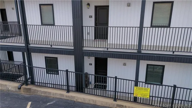 $600,000 | 4910 Worldmark Drive, Unit 2C, Osage Beach, MO 65065