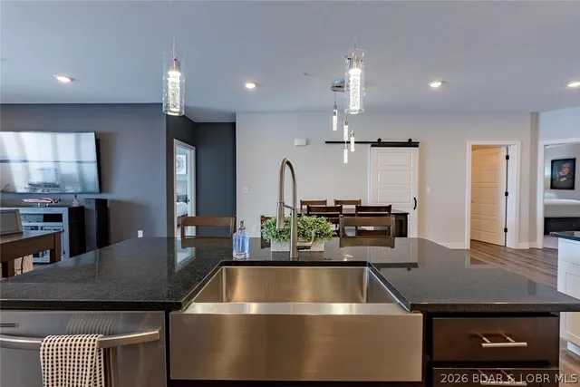 $600,000 | 4910 Worldmark Drive, Unit 2C, Osage Beach, MO 65065