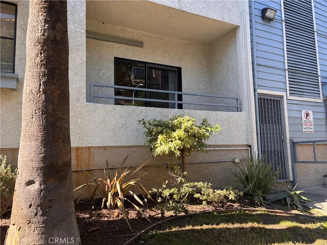 $375,000 | 720 West 4th Street, Unit 114, Long Beach, CA 90802