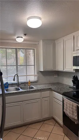 $375,000 | 720 West 4th Street, Unit 114, Long Beach, CA 90802