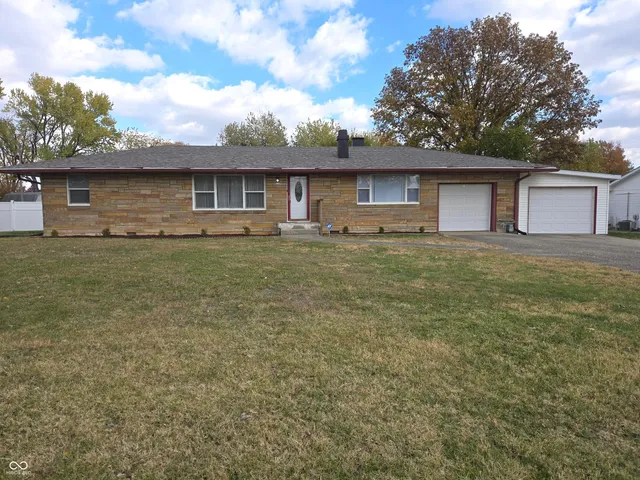 $224,900 | 2731 South Kenmore Road, Indianapolis, IN 46203