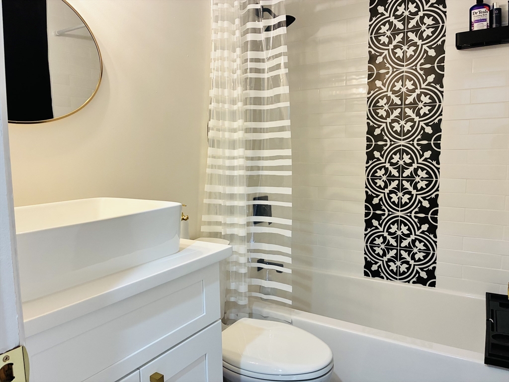 28 Etna Road Dedham, MA 02026 - Photo 12 of 20