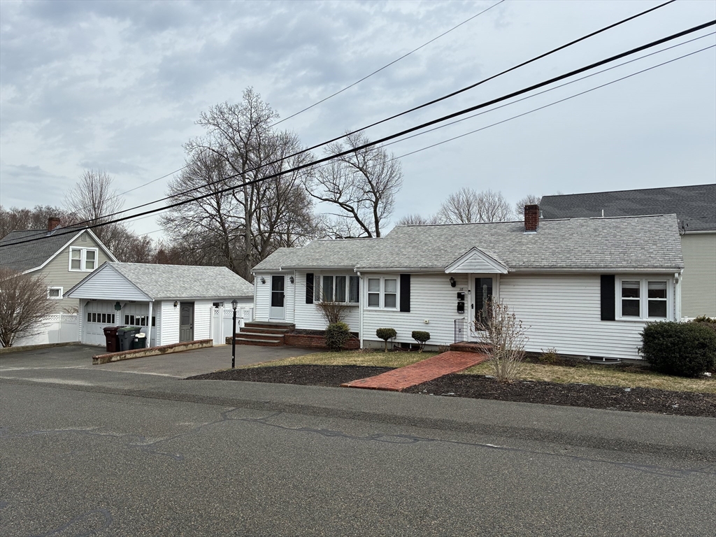 28 Etna Road Dedham, MA 02026 - Photo 2 of 20