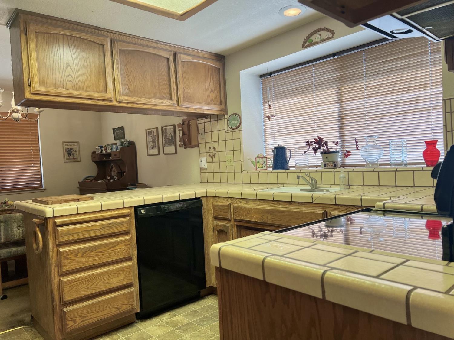 3716 Merrifield Avenue Modesto, CA 95356 - Photo 12 of 24
