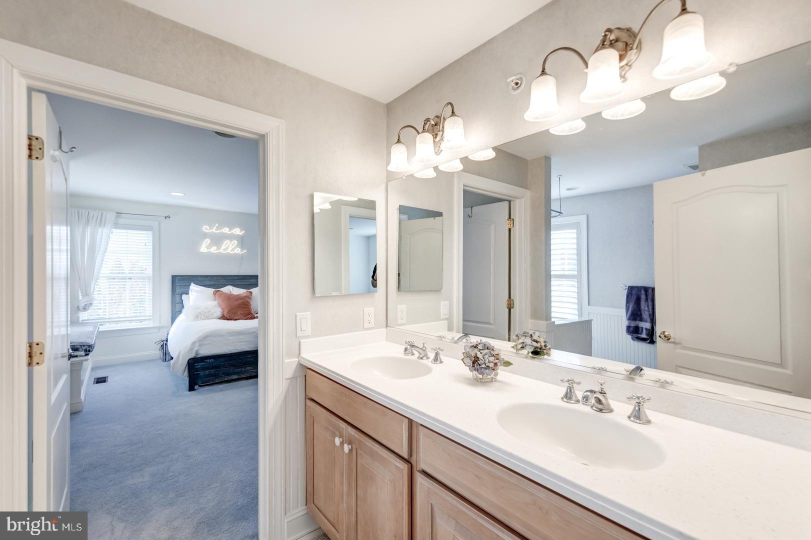 1049 Whitegate Road Wayne, PA 19087 - Photo 30 of 52