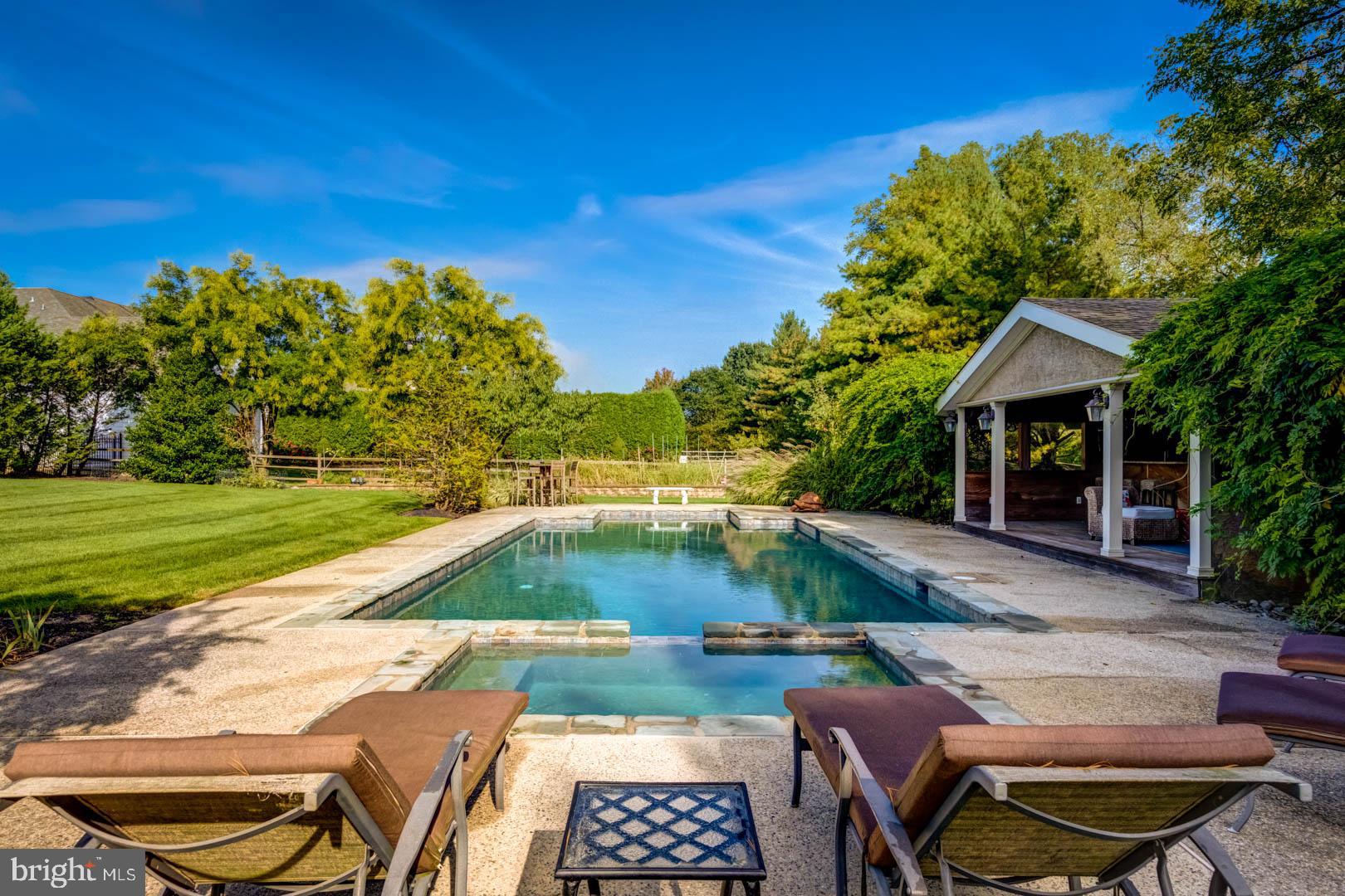 1049 Whitegate Road Wayne, PA 19087 - Photo 45 of 52