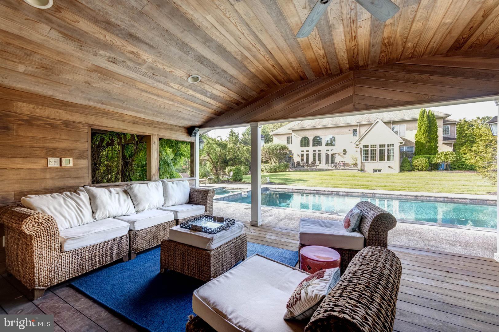 1049 Whitegate Road Wayne, PA 19087 - Photo 47 of 52