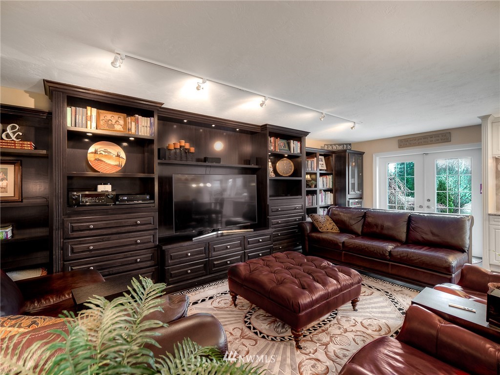 101 Southeast Stotsbery Road Shelton, WA 98584 - Photo 8 of 25 Gallery Image 8