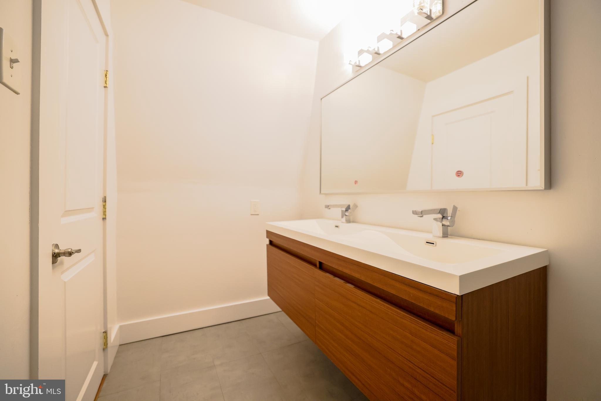 11811 Academy Road, Unit E3 Philadelphia, PA 19154 - Photo 22 of 49