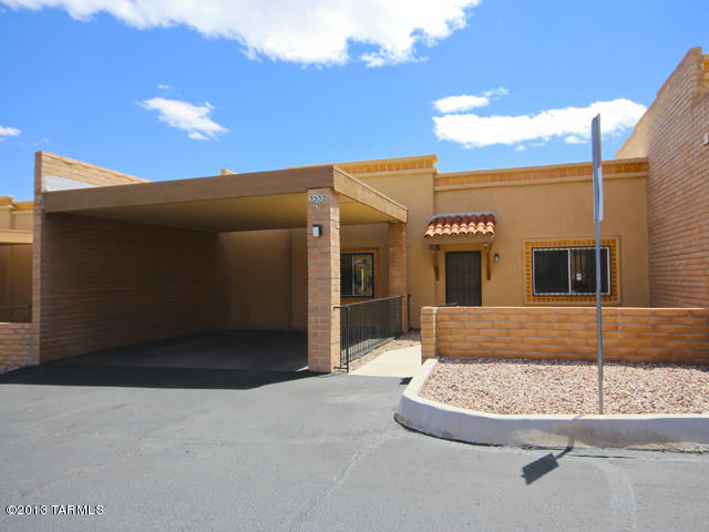 3532 South Mission Road, Unit 3 Tucson, AZ 85713 - Photo 3 of 32