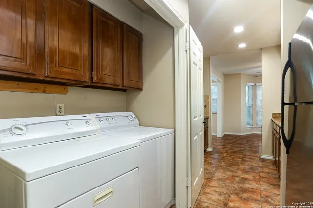 $1,325 | 13130 Blanco Road, Unit 301, San Antonio, TX 78216