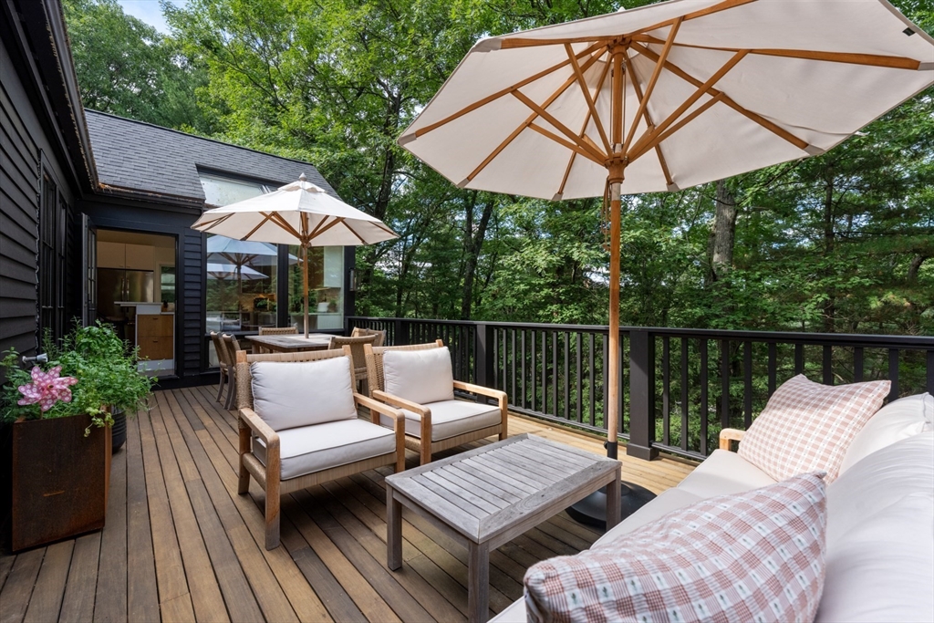 34 Hilltop Road Weston, MA 02493 - Photo 13 of 41