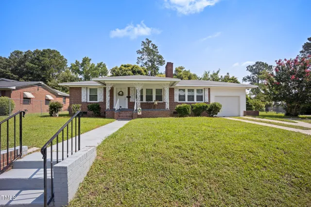 $215,000 | 1003 Academy Street East, Wilson, NC 27893