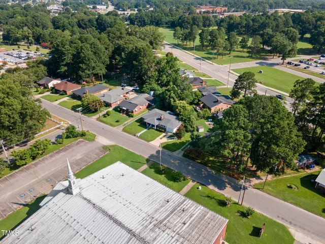 $215,000 | 1003 Academy Street East, Wilson, NC 27893