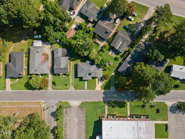 $215,000 | 1003 Academy Street East, Wilson, NC 27893