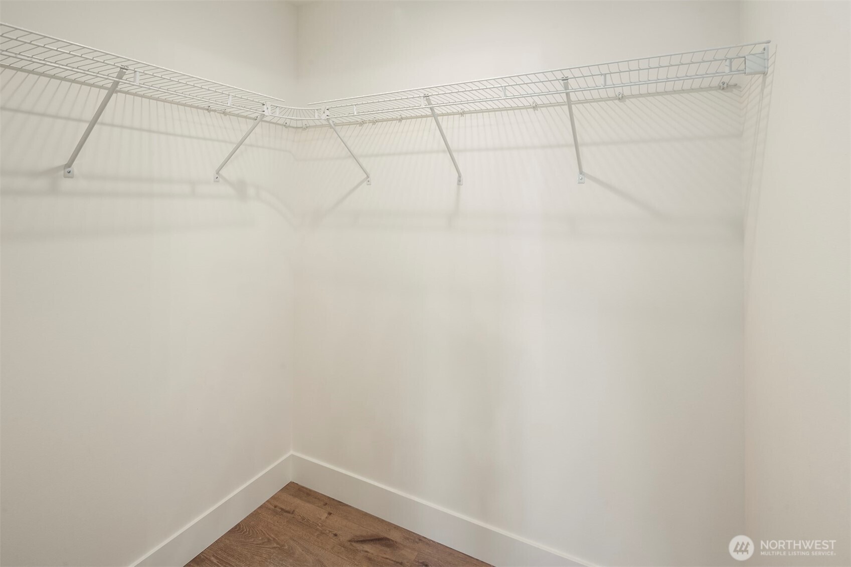 8824 32nd Avenue Southwest Seattle, WA 98126 - Photo 19 of 32