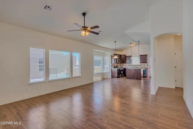 $289,950 | 14345 Tobe Davis, Horizon City, TX 79928