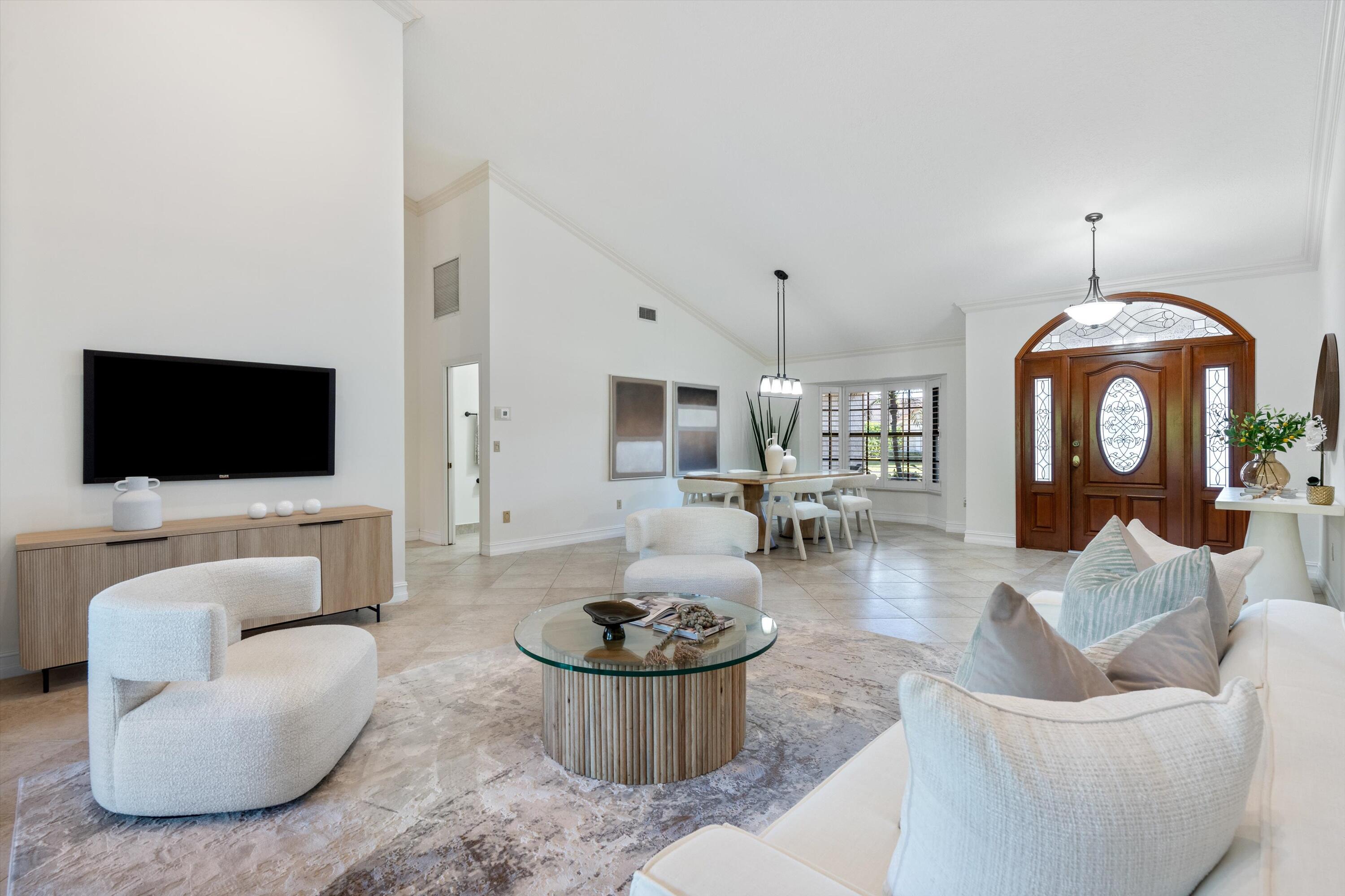 4761 Northwest 28th Avenue Boca Raton, FL 33434 - Photo 5 of 48 Living Area