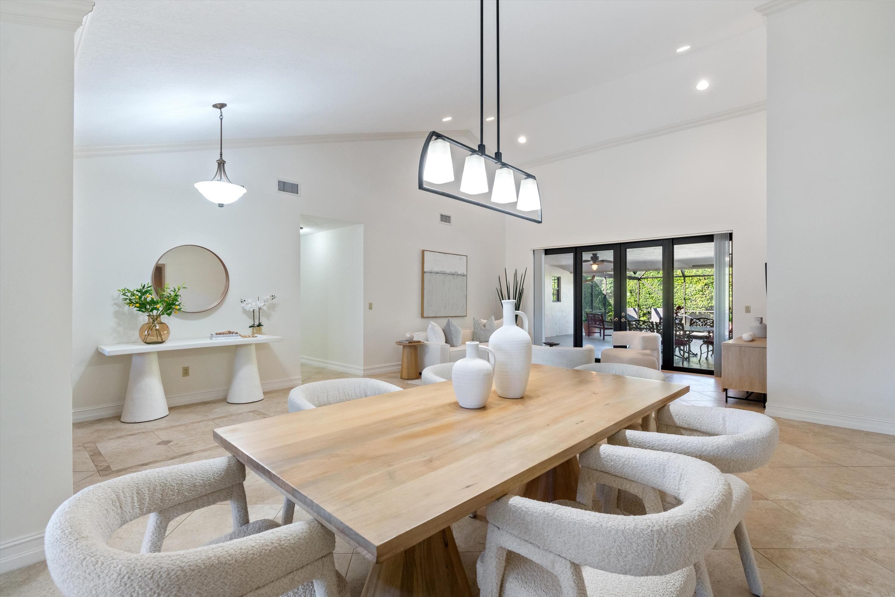 4761 Northwest 28th Avenue Boca Raton, FL 33434 - Photo 8 of 48 Dining Area