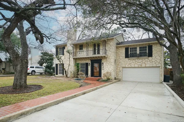 $4,250 | 126 Stanford Drive, San Antonio, TX 78212