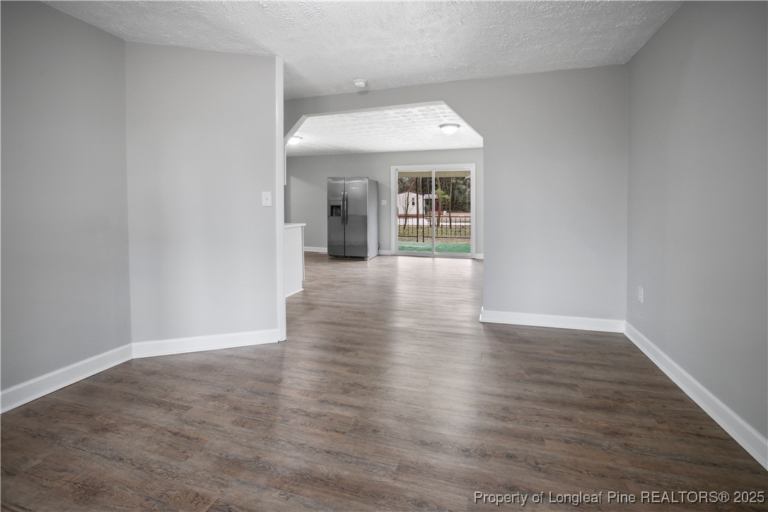 635 Hall Road Roseboro, NC 28382 - Photo 11 of 28 Gallery Image 11
