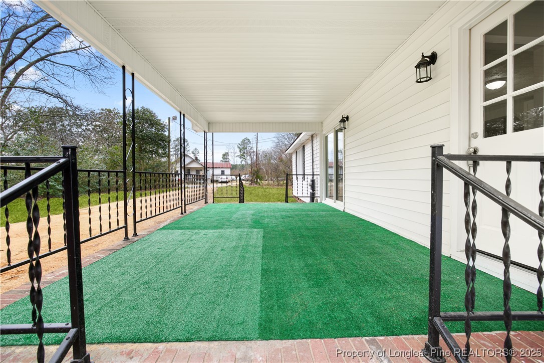 635 Hall Road Roseboro, NC 28382 - Photo 27 of 28 Gallery Image 27
