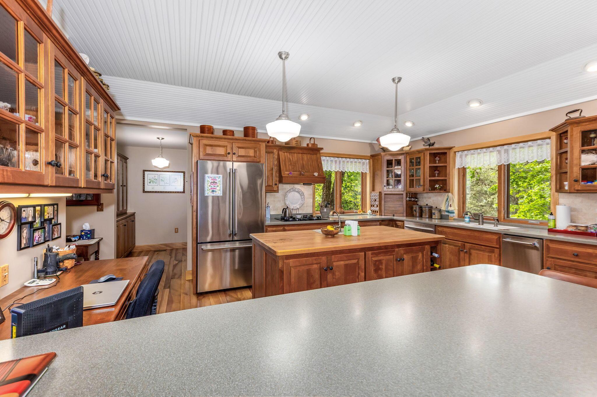 3040 West Point Road Southeast Lancaster, OH 43130 - Photo 22 of 129 22-web-or-mls-_S5A8915
