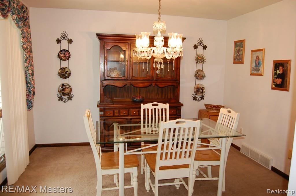 13222 Grafton Road Carleton, MI 48117 - Photo 9 of 23