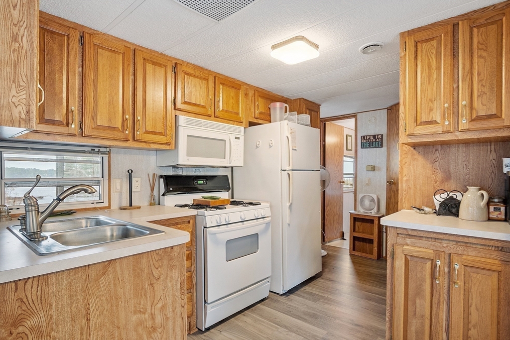 895 Flat Hill Road Lunenburg, MA 01462 - Photo 19 of 28