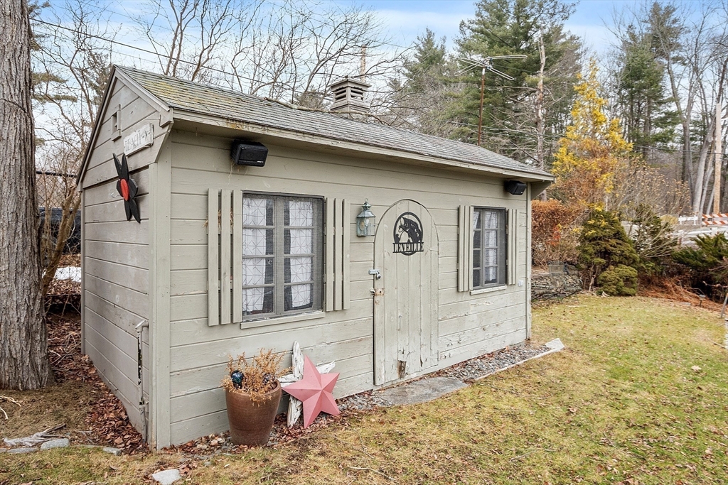 895 Flat Hill Road Lunenburg, MA 01462 - Photo 34 of 38