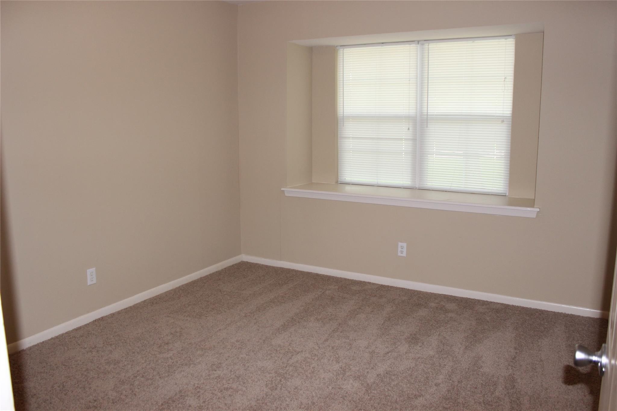 10301 Ivyridge Road Houston, TX 77043 - Photo 17 of 23