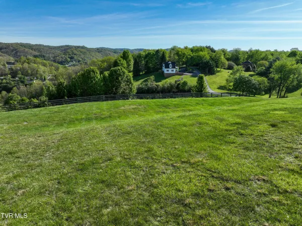$1,199,999 | 541 Plantation Drive, Richlands, VA 24641