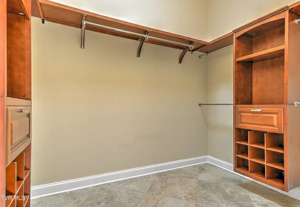 $1,199,999 | 541 Plantation Drive, Richlands, VA 24641