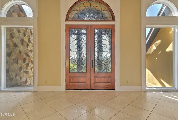 $1,199,999 | 541 Plantation Drive, Richlands, VA 24641