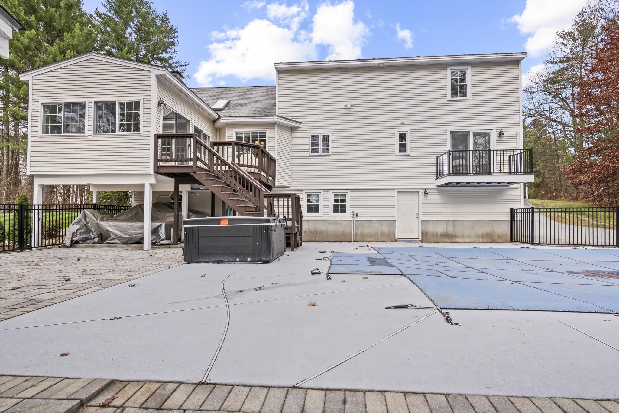 3 Hillside Road Windham, NH 03087 - Photo 34 of 40